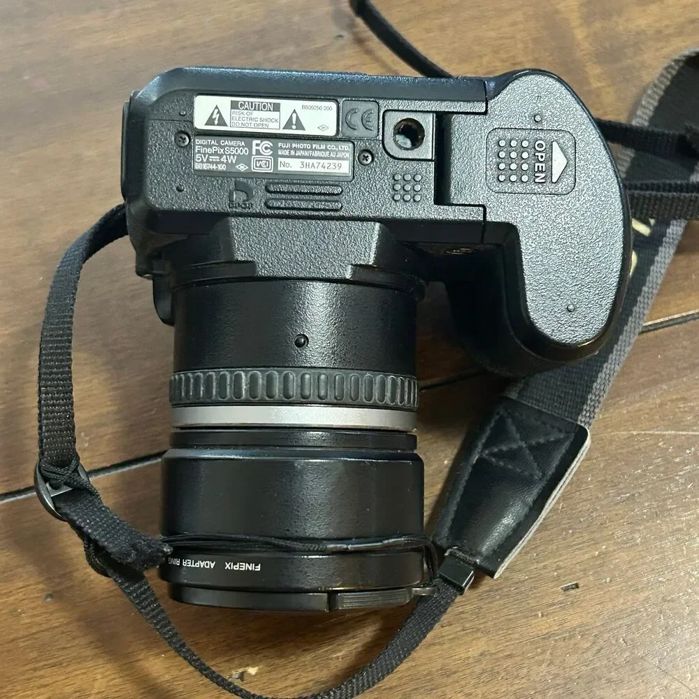 Fujifilm S 5000 Finepix Digital Camera *tested*